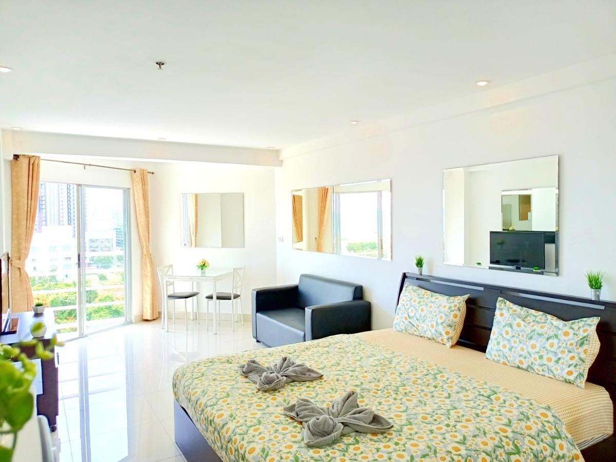 Sea View Beachfront Condos Pattaya Jomtien Exterior foto