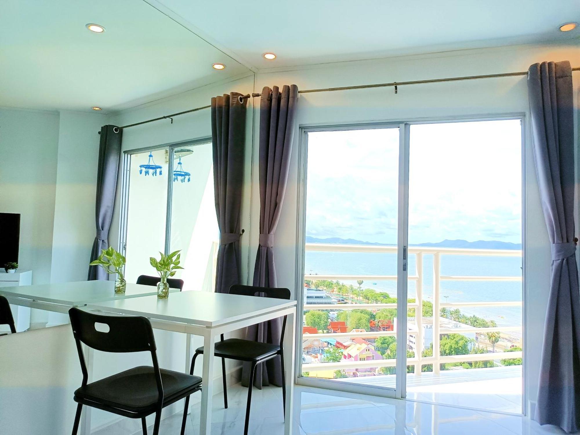 Sea View Beachfront Condos Pattaya Jomtien Exterior foto